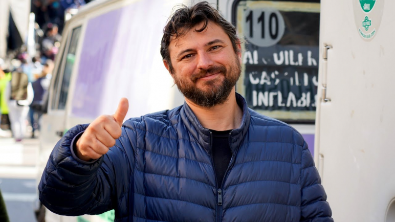 Nueva denuncia de Grabois contra Milei, se habría robado el Premio Génesis